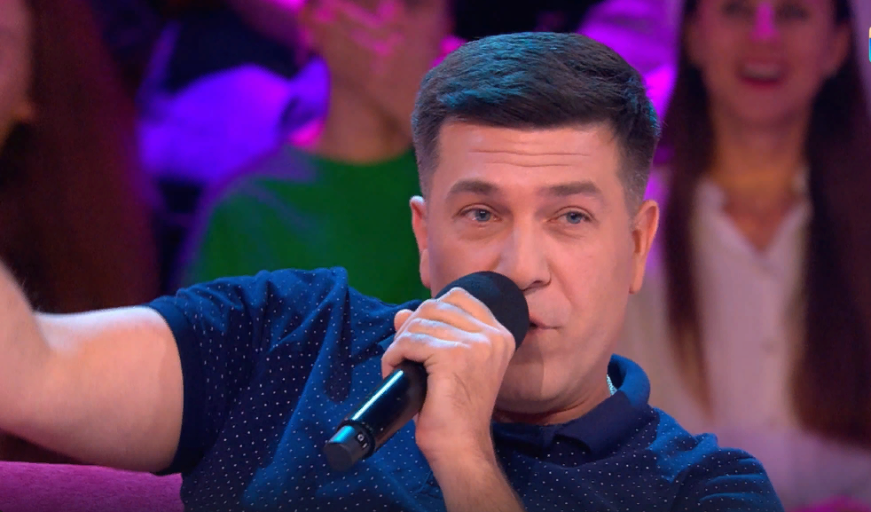 карамель "бомбическая" со вкусом арбуза 13гр*30шт*12 бл. конфетка 13. леденцы в жестяной банке новогодние. конфетка 13. 13 конфет.