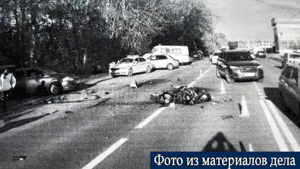    В Курске родители погибшего в ДТП мотоциклиста подали иск на 2 млн рублей