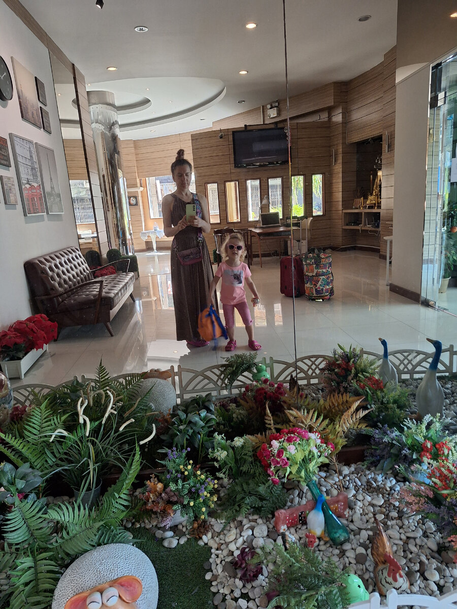 Хол отеля New Suanmali Hotel 3