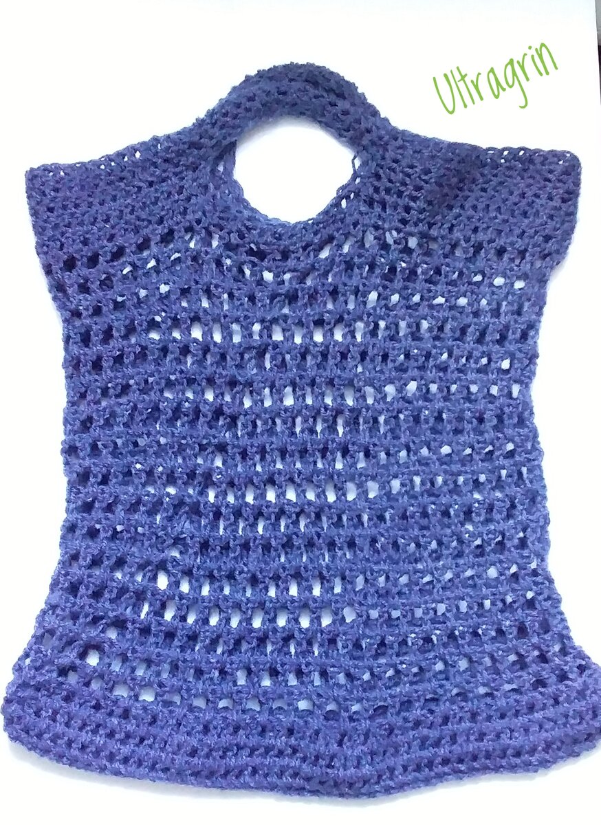 Это моя сеточка, на фото яркая и нарядная, в реальности, очень темно-синяя.