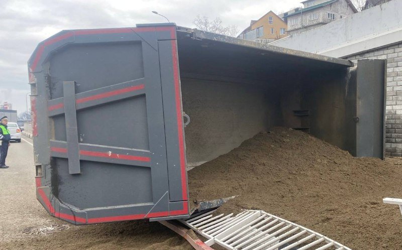    Фото: телеграм-канал «Полиция Сочи» writ4