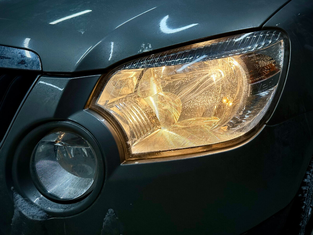 Skoda Yeti - установка светодиодных Bi Led линз MTF Cyber Light в  рефлекторные фары. Улучшение света, ремонт и тюнинг фар. | Edison Studio -  тюнинг и ремонт фар в Балашихе | Дзен