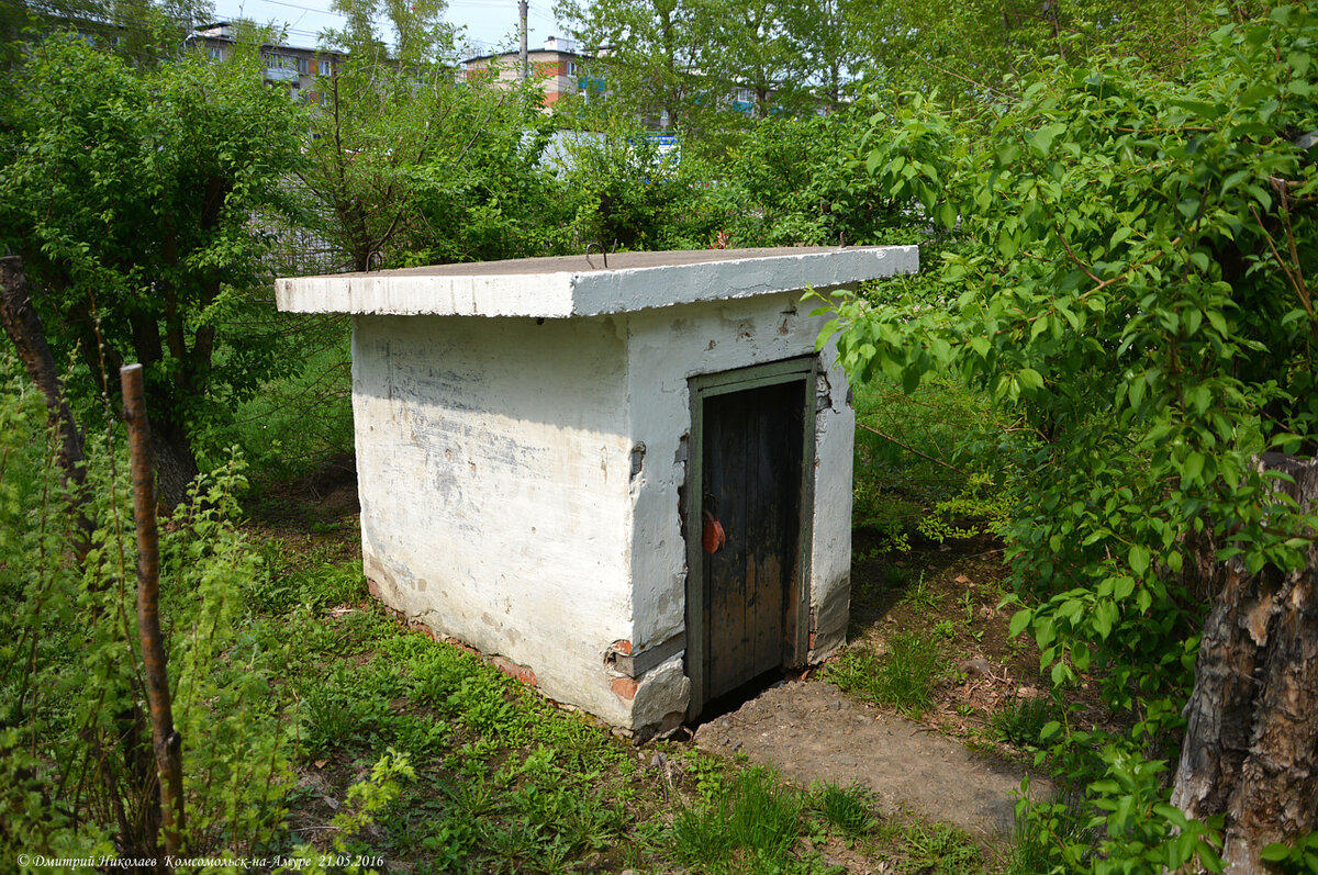 Запасной вход/выход в убежище технического университета