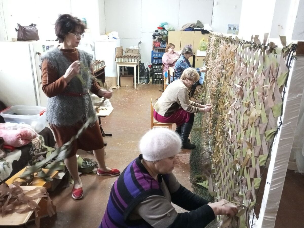    Первая партия маскировочных сетей из мастерской при кинешемском храме отправлена военнослужащим