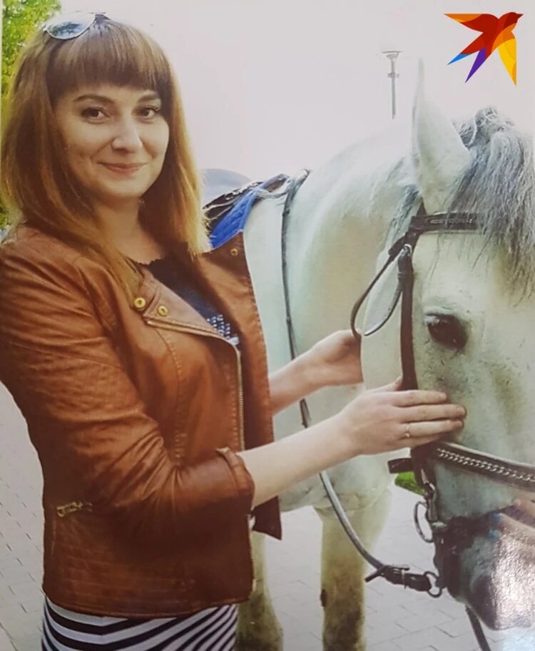 Девушка забеременела от лошади