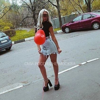 31-летняя жительница Тулы убила сожителя из-за маленькой зарплаты. Мужчина работал строителем, но девушку это не впечатляло. Во время ссоры из-за низкого дохода, он схватила нож и одним ударом в сердце убила возлюбленного. 

Бежим просить прибавки к зарплате, это вопрос жизни и смерти! 😱

Подписаться 