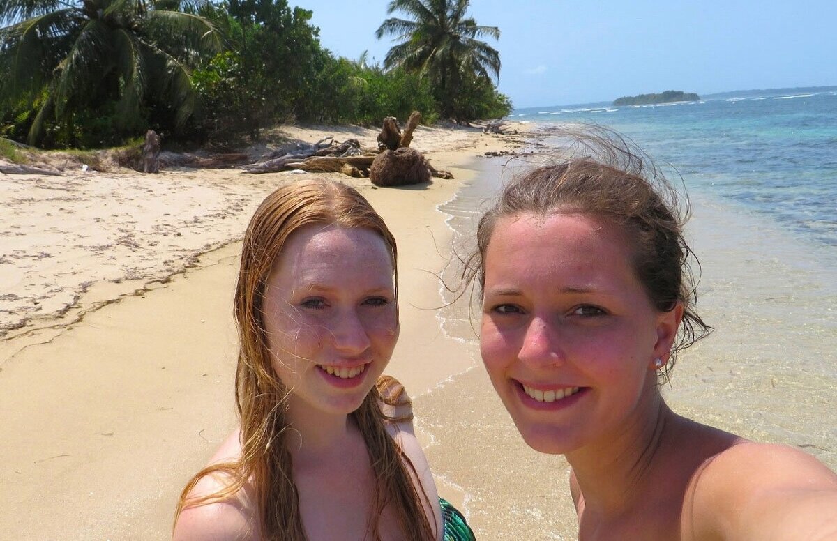 Крис Кремерс (слева) и Лисанн Фрон (справа)