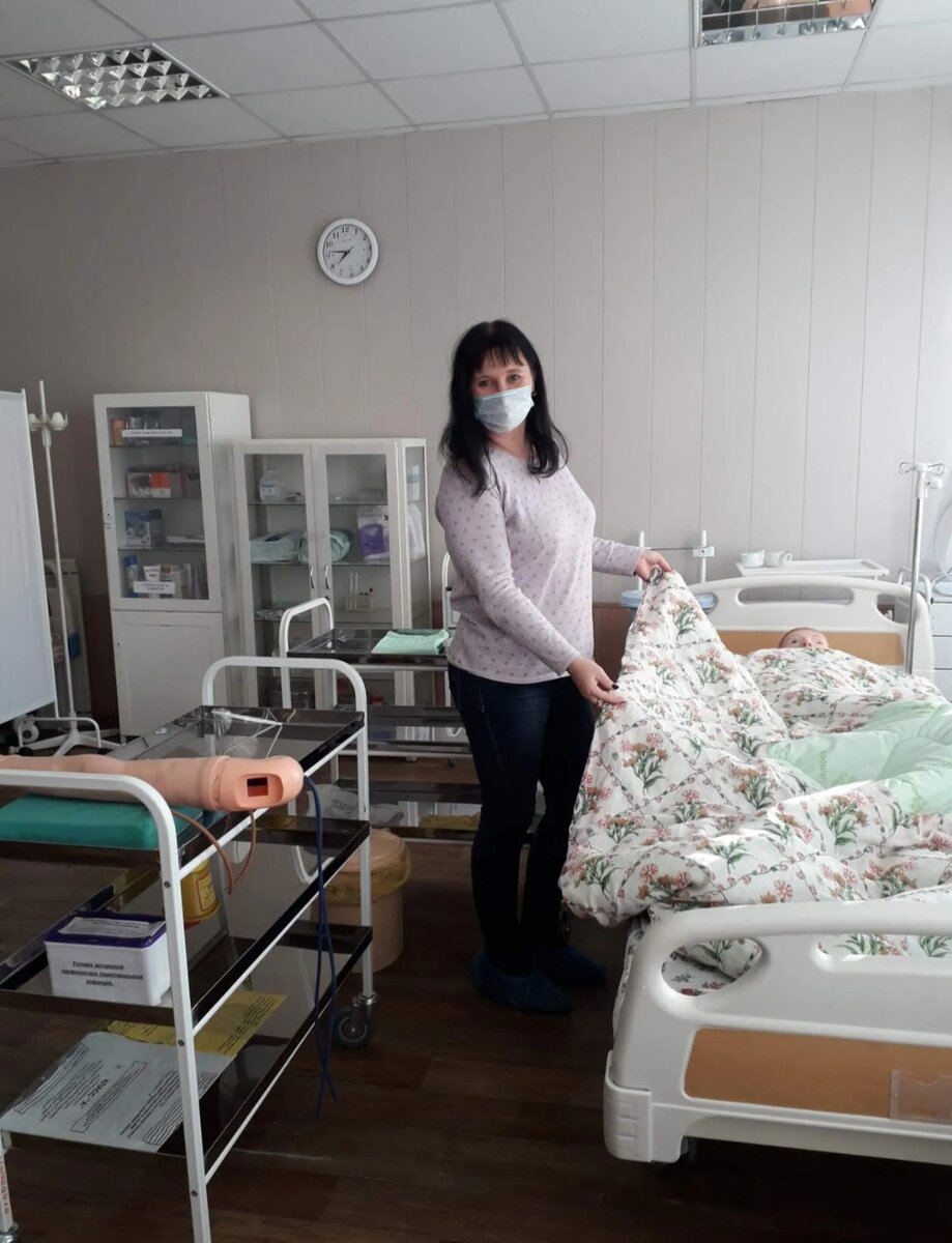 Автор выступает в качестве эксперта на аккредитации выпускников медицинского училища 