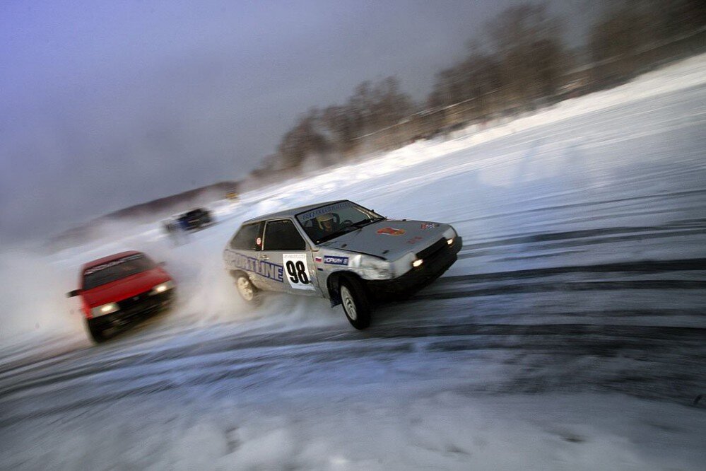 Чемпионат по гонкам на нешипованной резине пройдет в Твери в День защитника Отечества