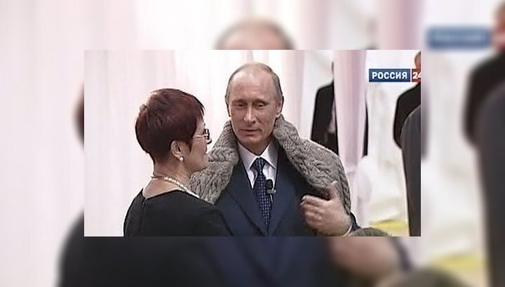 Самовязанная кофта от народа, как сочетание судеб людей и их Президента РФ.