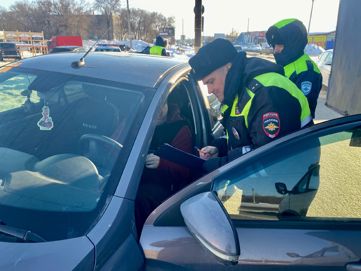 Какие автомобили чаще всего останавливают инспектора ГИБДД или как надо ...