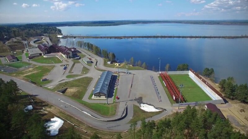 Он же в летнее время.