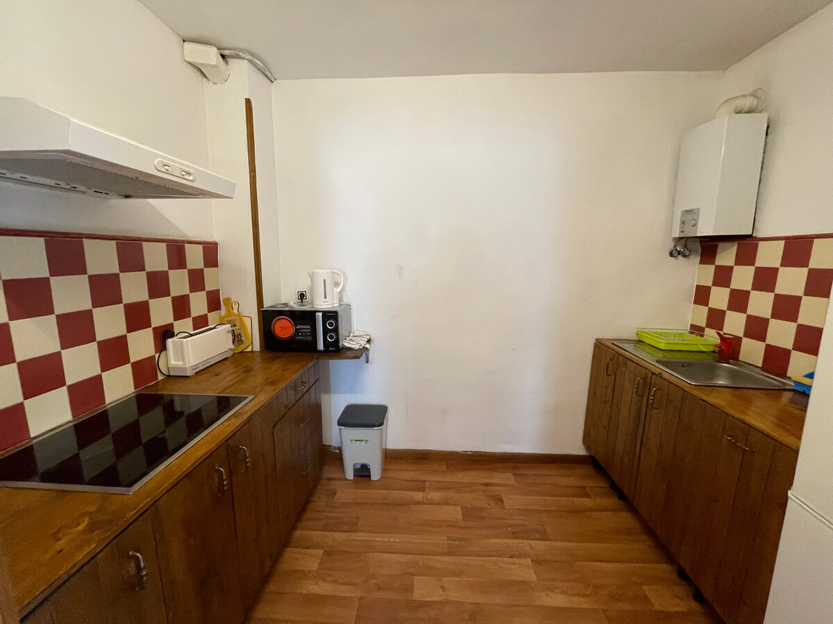 Кухни в Испании используются только для того, чтобы готовить