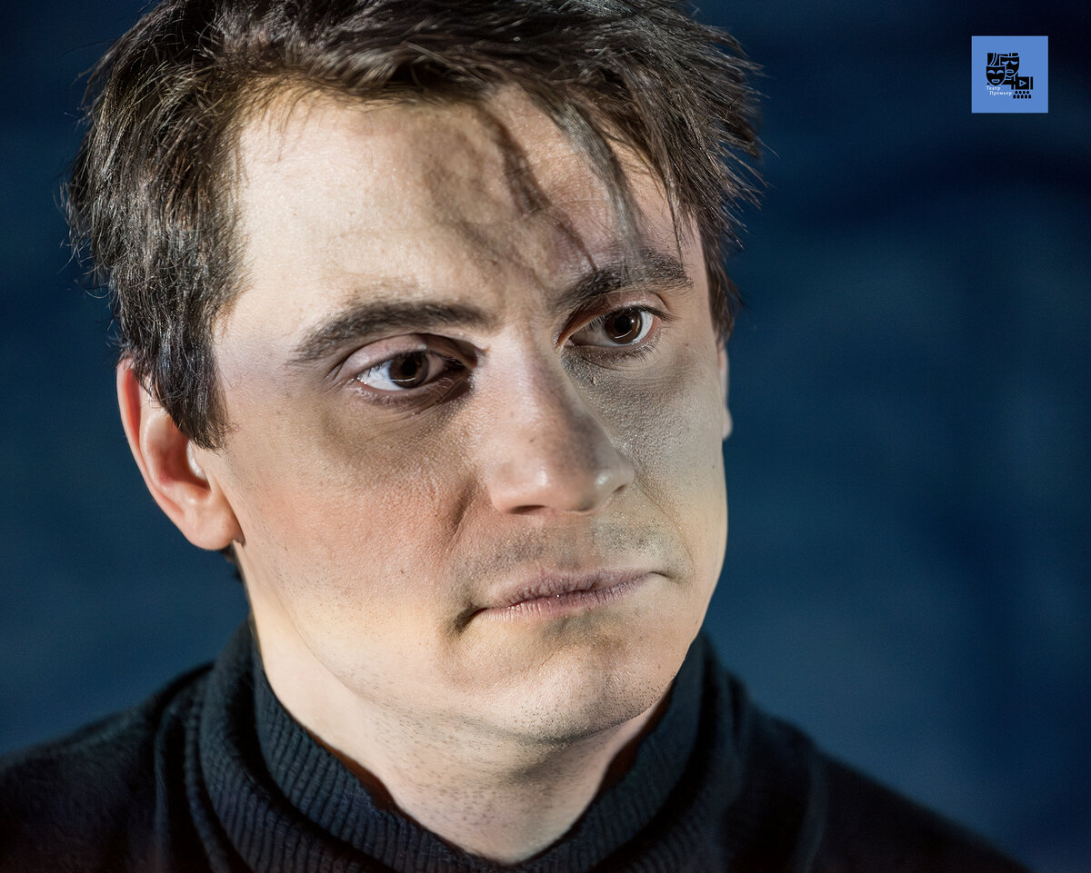 Карен Овеян / Мужчина , художник N.
