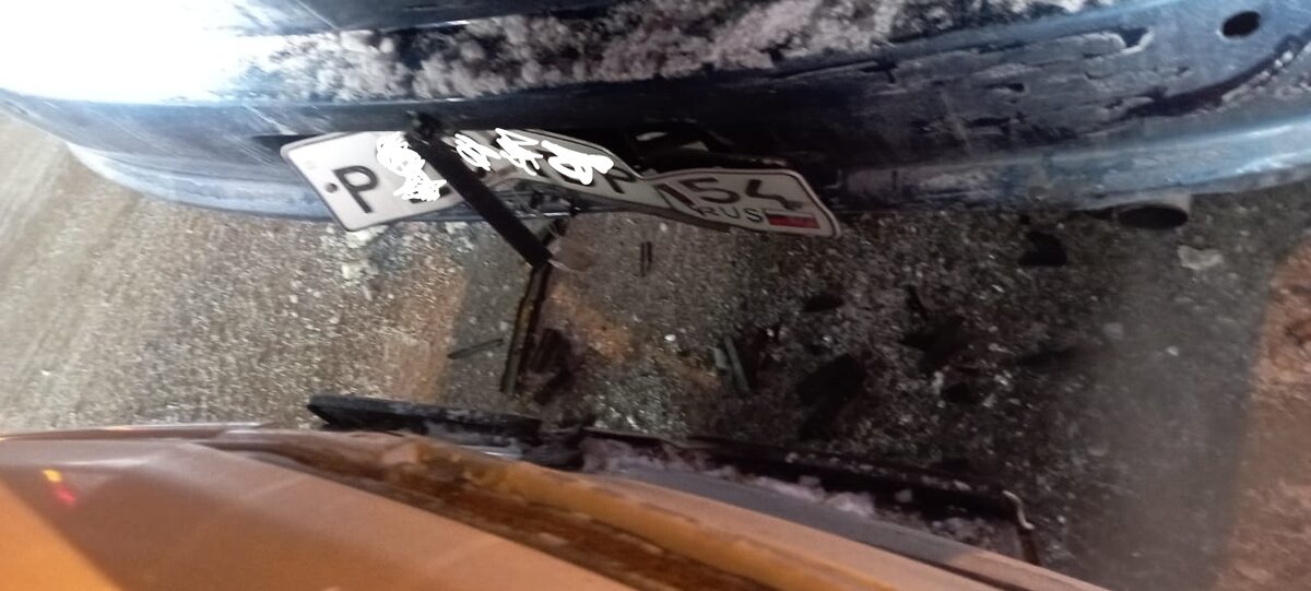 Повреждение другой машины не знаю... 