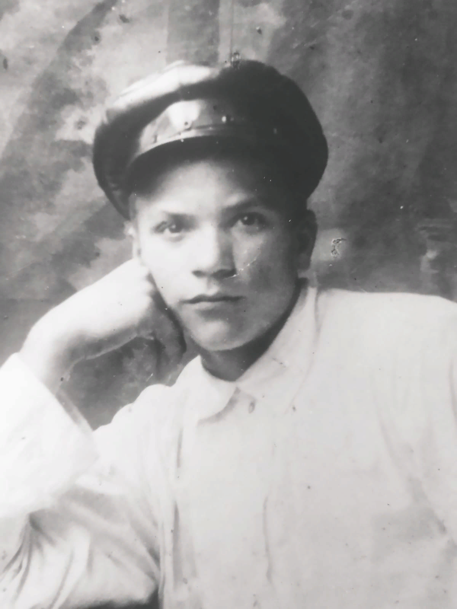 Генерал в юности