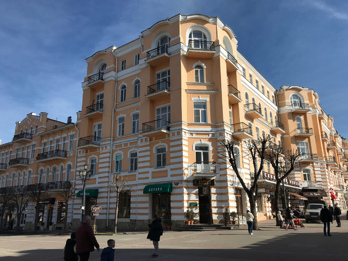 Петербуржцы любили Кисловодск. Дачи и отели, где они останавливалась в  начале XX века | Петербург. Детали. | Дзен