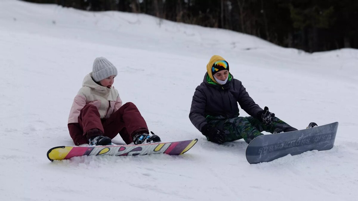     Спортсмены Удмуртии так и не смогли завоевать ни одной медали на завершившейся накануне Спартакиаде сильнейших — спортивном форуме, который проводился в нашей стране по олимпийским видам зимнего спорта.
