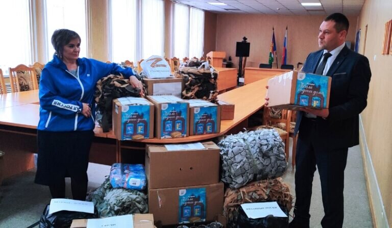    Бойцам СВО передали подарки ко Дню защитника Отечества из Северного района Кристина Просвиркина