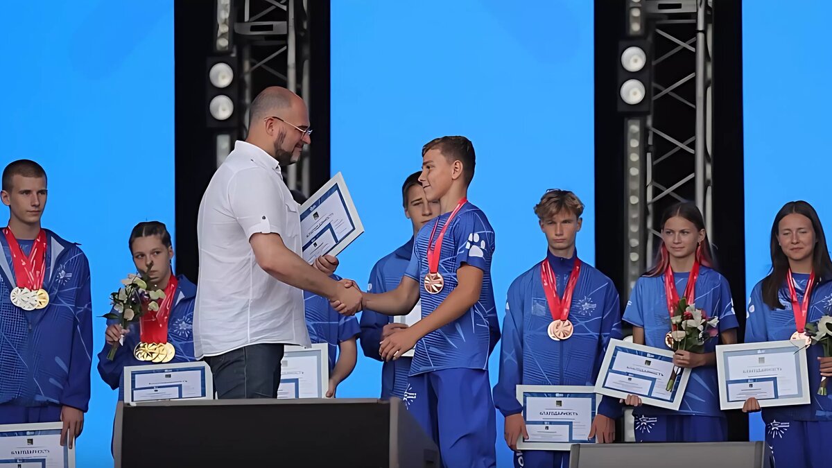     В 2023 году в Приморском крае 72 человека получили почётное звание «мастер спорта». 59 из них — жители Владивостока.