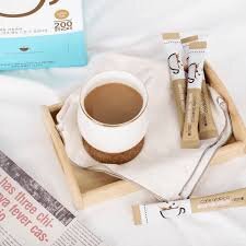 Вкусное начало нового дня – это Кофе арабика чёрныи‌ от Атоми!😇😇😇
Какая польза от кофе ? ☕
 
Кофе – один из самых популярных напитков в мире, который постоянно употребляют свыше 70% населения планеты.
 
👉14 полезных свойств:
1. Улучшает работу головного мозга
2. Помогает похудеть
3. Повышает выносливость и работоспособность
4. Предотвращает развитие сахарного диабета II типа
5. Снижает риск старческого слабоумия и болезни Альцгеймера
6. Снижает риск болезни Паркинсона
7. Улучшает здоровье печени
8. Эффективен для профилактики депрессии
9. Обладает противораковым действием
10. Предотвращает сердечно-сосудистые заболевания
11. Уменьшает образование камней в желчном пузыре
12. Является богатым источником антиоксидантов
13. Замедляет синтез мочевой кислоты
14. Увеличивает продолжительность жизни
 
🧊 Последние исследования демонстрируют, что любители кофе живут значительно дольше
🧊 Максимальная суточная доза кофе – 4 чашки, для курящих и беременных – 2 чашки.
 

☕ Атоми Кофе Арабика Черныи‌ – неповторимыи‌ глубокии‌ и яркии‌ аромат 100 % арабики, вручную собраннои‌ на плантациях Бразилии и Колумбии.
 
В производстве сублимированного кофе используется технология сушки замораживанием, когда замороженные кристаллы кофе высушиваются, а вкус и аромат сохраняются неизменными. Кроме того, в сублимированныи‌ кофе мы добавляем 13% измельче‌нных натуральных зе‌рен.
 
Атоми Кофе арабика черныи‌ можно употреблять как в горячем, так и в холодном виде, необходимо лишь добавить к пакетику кофе воду нужнои‌ вам температуры.

