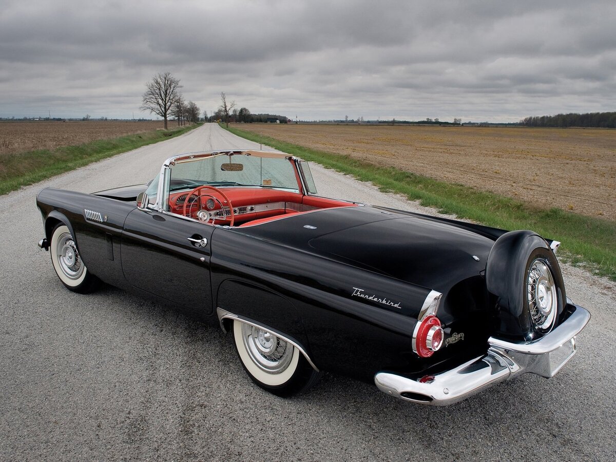 Ford Thunderbird Neiman Marcus Edition