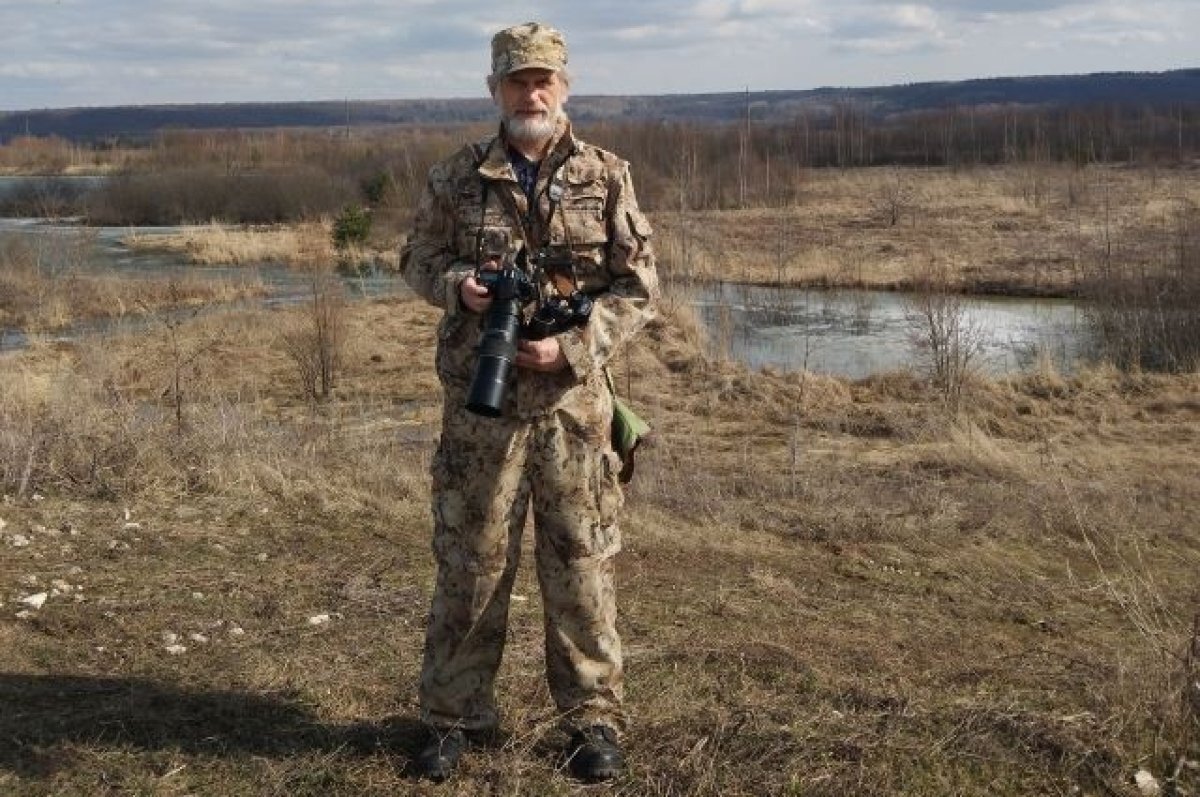    Орнитолог Олег Глушенков.