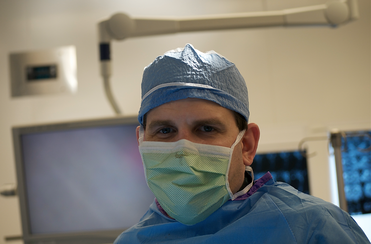 Кристофер Данч, к которому лучше не попадать на операционный стол