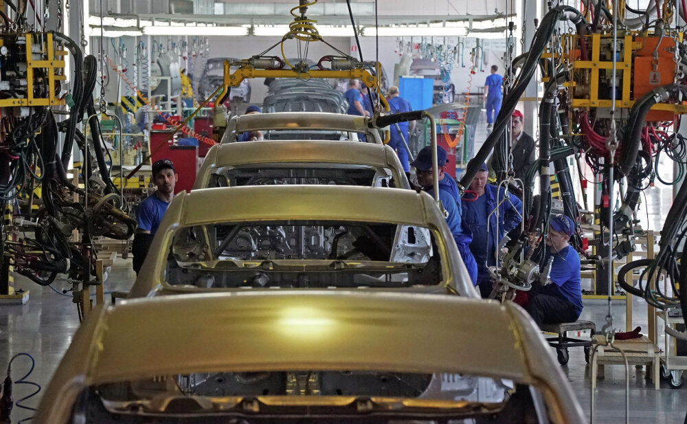 В России автомобили KIA выпускали в Петербурге, Калининграде и Ижевске. Фото: Игорь Зарембо, РИА Новости