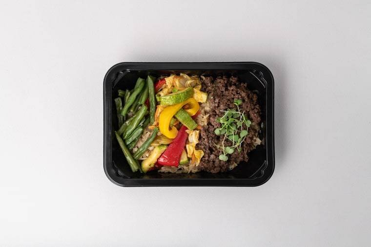 контейнер для еды. питание левел китчен. питание левел китчен. готовая кухня еда. готовая кухня еда.