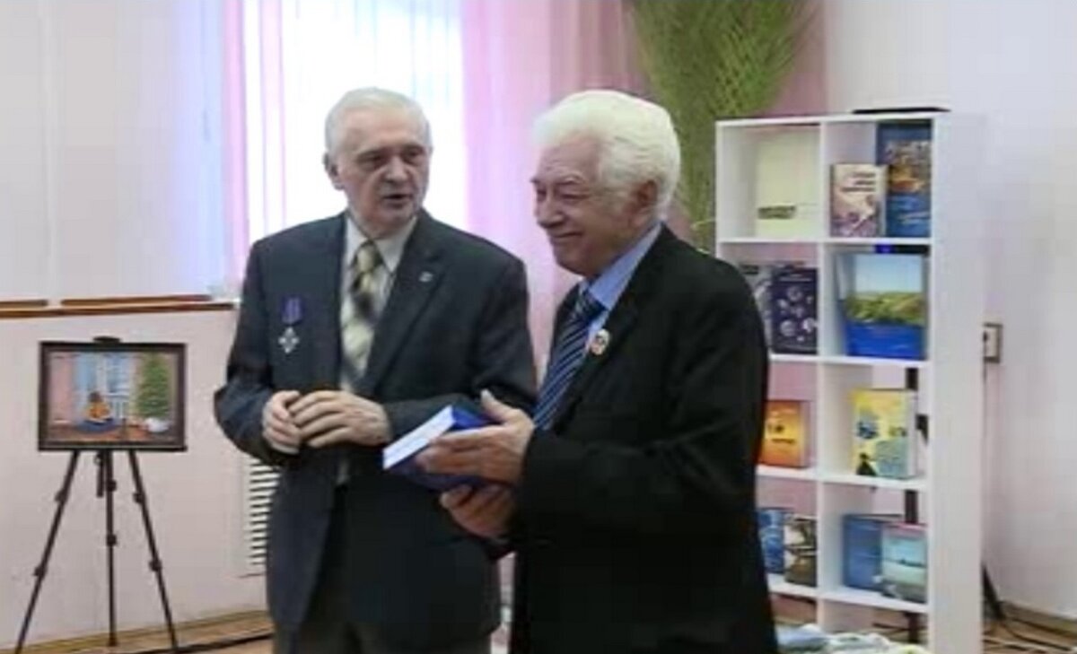    В Курске прошёл юбилейный вечер поэта Вадима Шеховцова