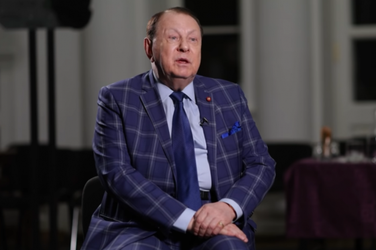    Попавший в больницу директор «Ленкома» Варшавер рассказал о своем состоянии