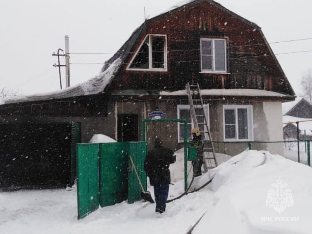 Хозяевам дома удалось спастись из огня в Ивановском районе | «Ивановские  новости» | Дзен