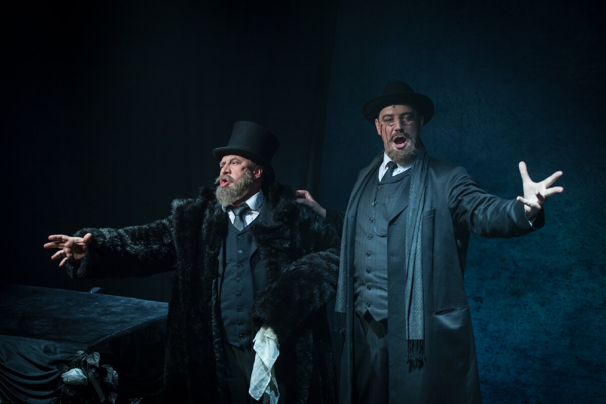 "Медведь". Смирнов — А. Феклистов и П. Маркин