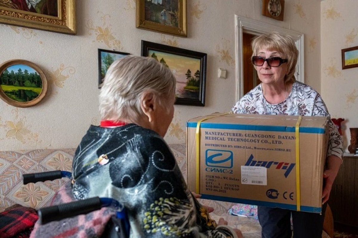    Благотворительный фонд передал медоборудование ветерану из Екатеринбурга