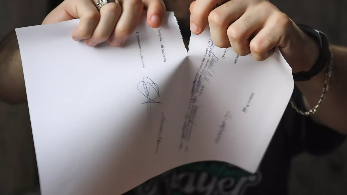     Достаточно упустить одну деталь, чтобы банк отказал в заявке на ипотеку. Попав в эту ситуацию, заявитель не всегда понимает, в чем причина и как решить проблему.