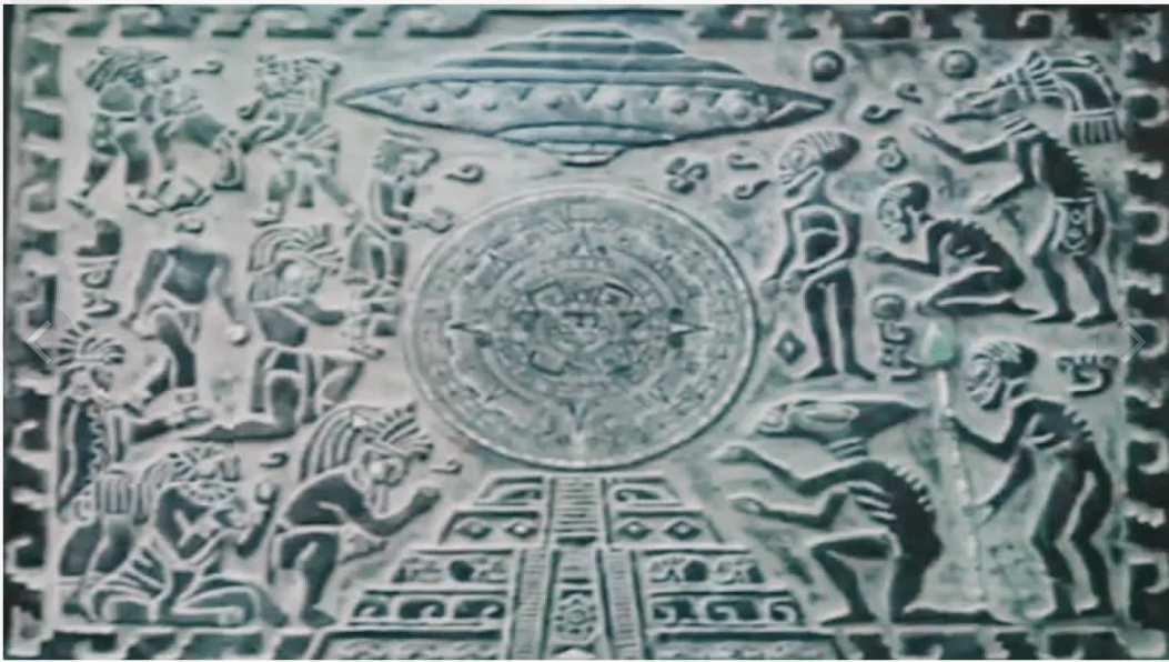 Древняя цивилизация майя. Портал, он же календарь майя, ступенчатая пирамида ведет прямо к порталу, в котором перемещаются на НЛО. Рядом с порталом расположились различные человекоподобные существа