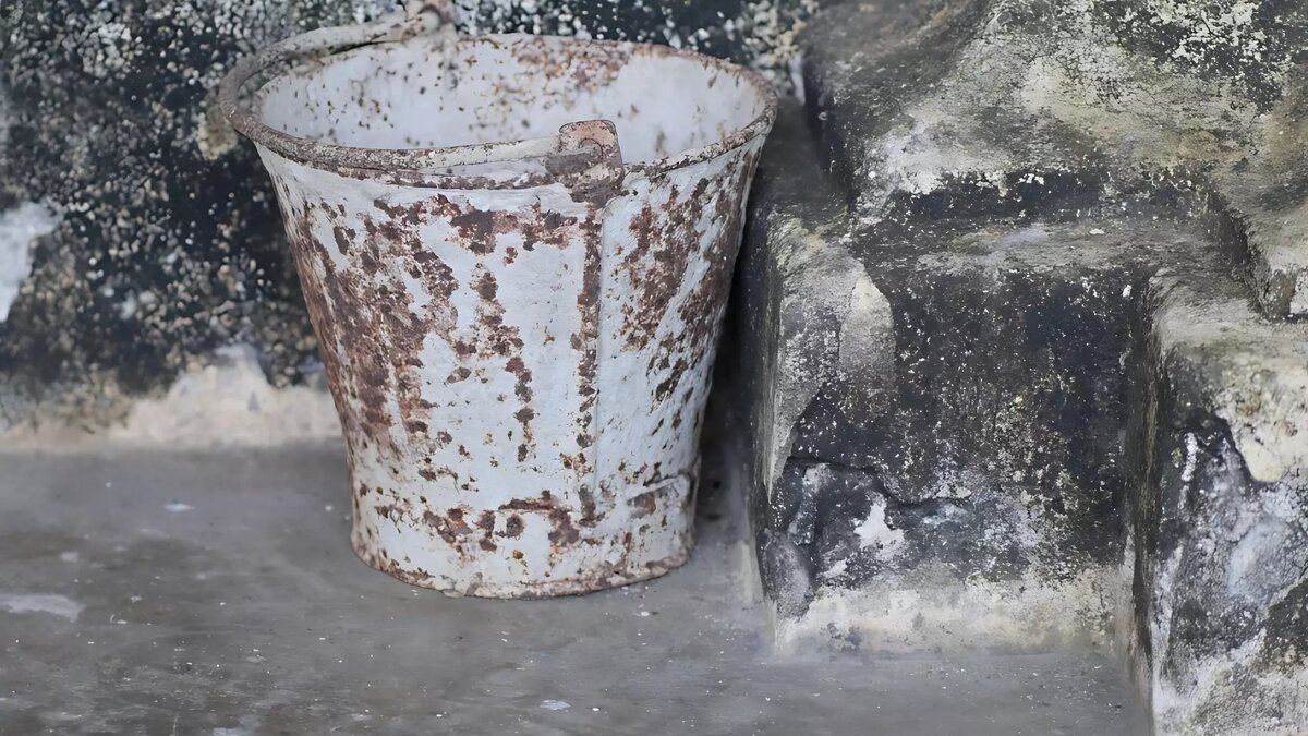     Ранее в этом доме сносило крышу. Об этом рассказала жительница Петрозаводска на планерке в мэрии столицы Карелии.