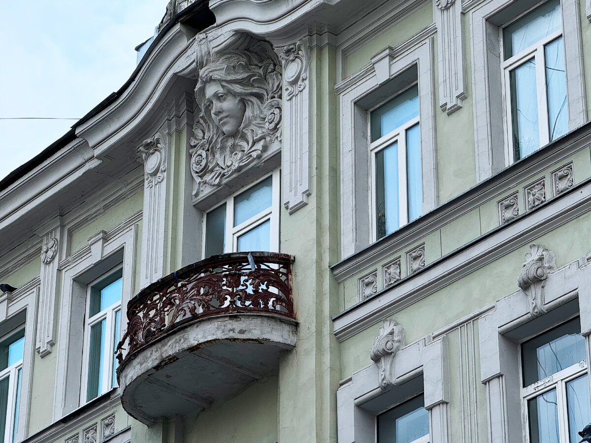 Доходный дом Н. Силуанова (Лялин пер. 7/2, стр.1). Фото автора 