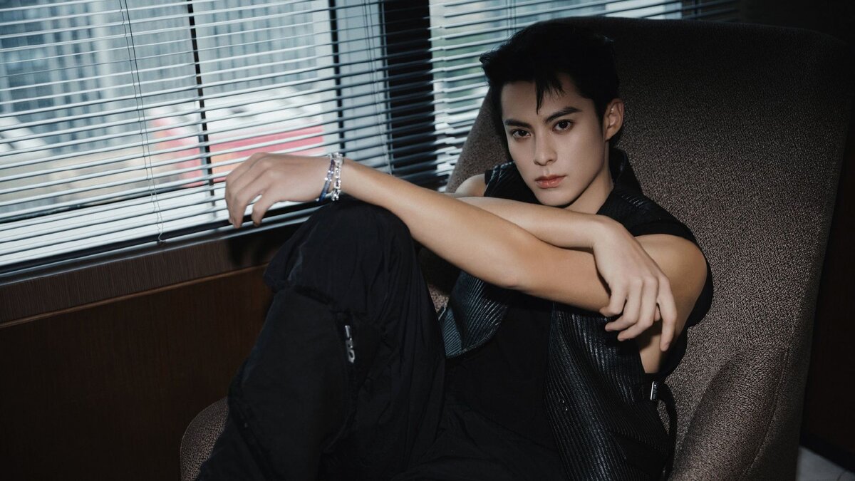    Актёр Дилан Ван