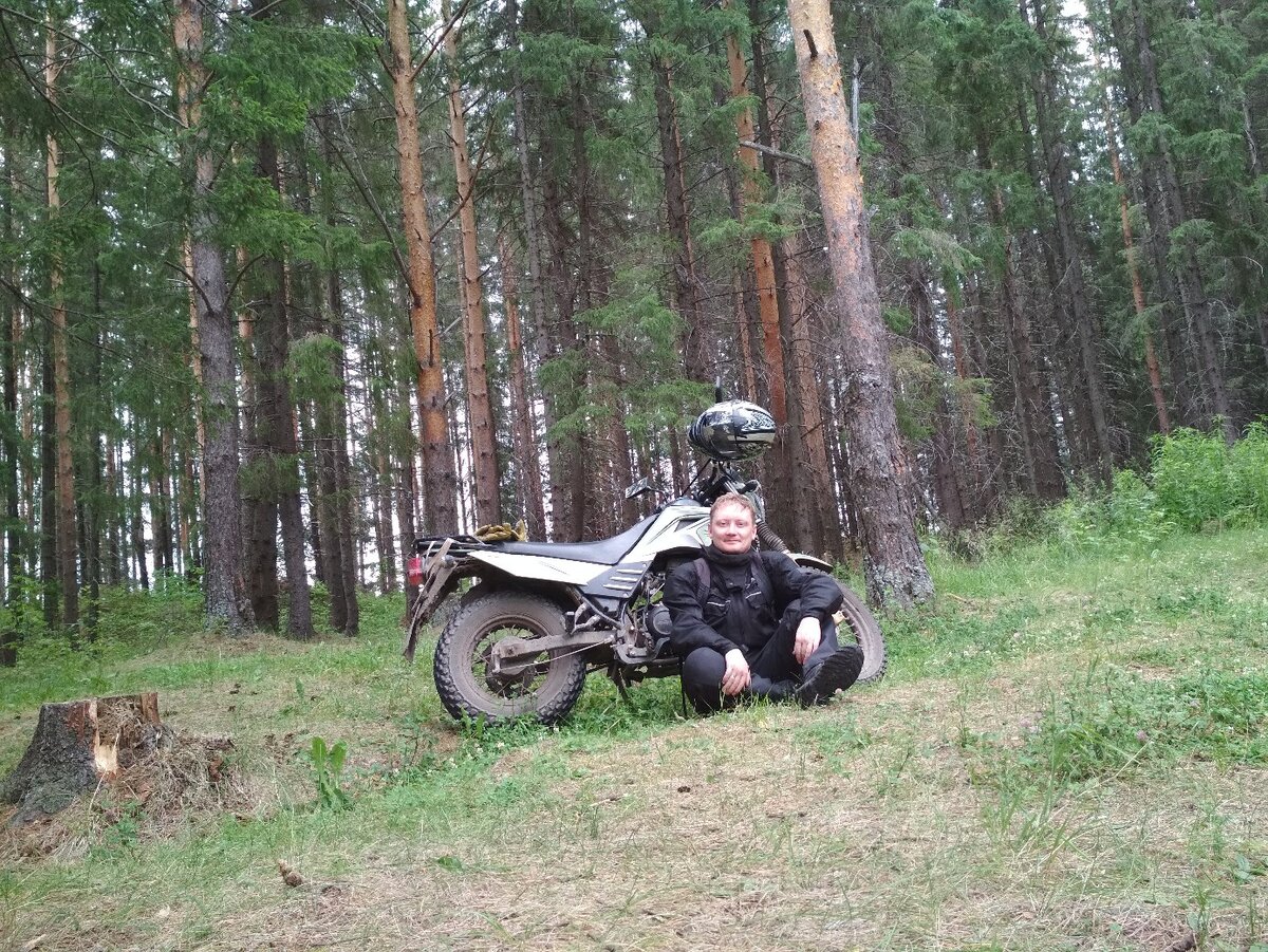 Фото с другой поездки, поэтому тут такой счастливый.