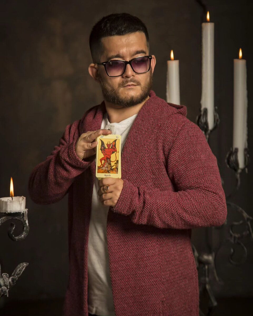 Таролог из битвы экстрасенсов. Таролог из битвы экстрасенсов. Таролог из битвы экстрасенсов. Таролог из битвы экстрасенсов. Таролог из битвы экстрасенсов.