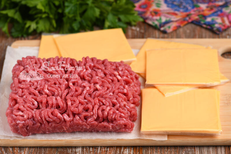 Из фарша и плавленого сыра готовлю интересное блюдо (отлично и на закуску, и с гарниром)