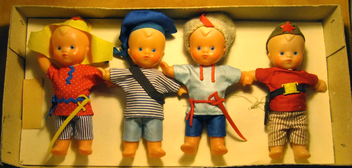 "Смело мы в бой пойдем"