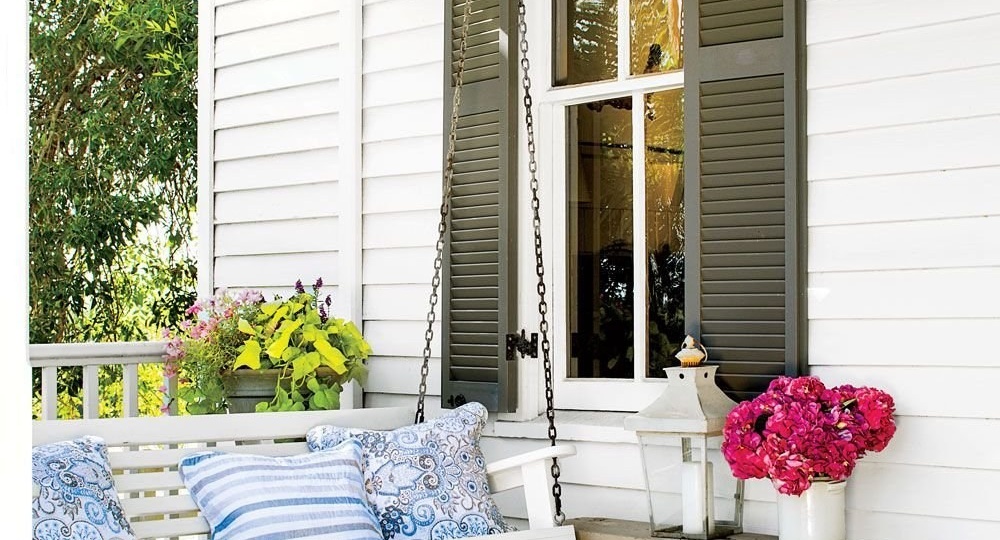 Дачное крыльцо и входная группа, которые вызовут полный восторг: 35+ очаровательных идей