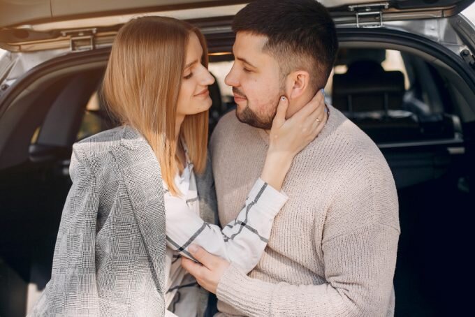 мудрая манкая женщина. женская привлекательность. мудрой женщине всегда есть что сказать. образ мудрой женщины. гордая женщина.