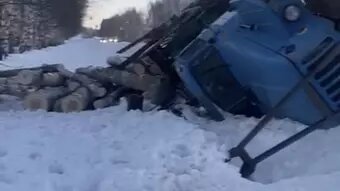     Актёр, депутат и предприниматель считает, что правоохранители виноваты в произошедшем на дороге.