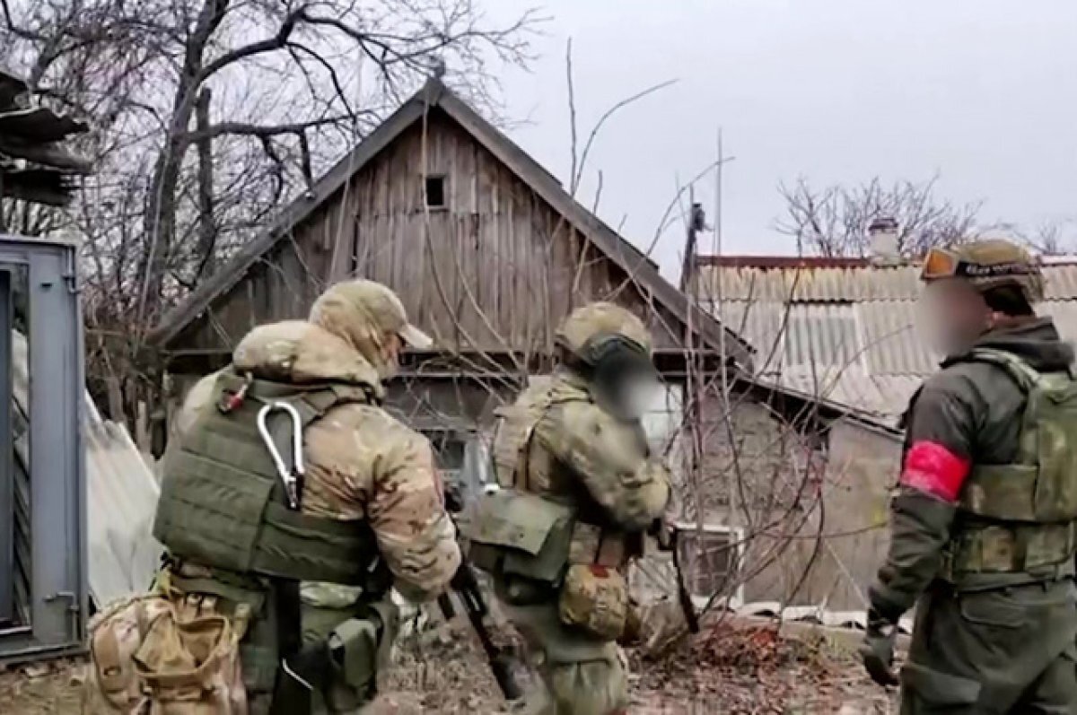    Рейд отряда специального назначения «Викинг» в Авдеевке. Подразделения российских войск продолжают зачистку жилых кварталов Авдеевки в ДНР.