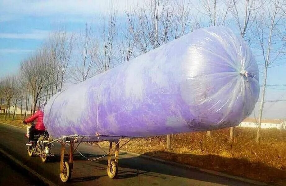 Природный газ в полиэтиленовых пакетах. Источник: Shanghaiist.com