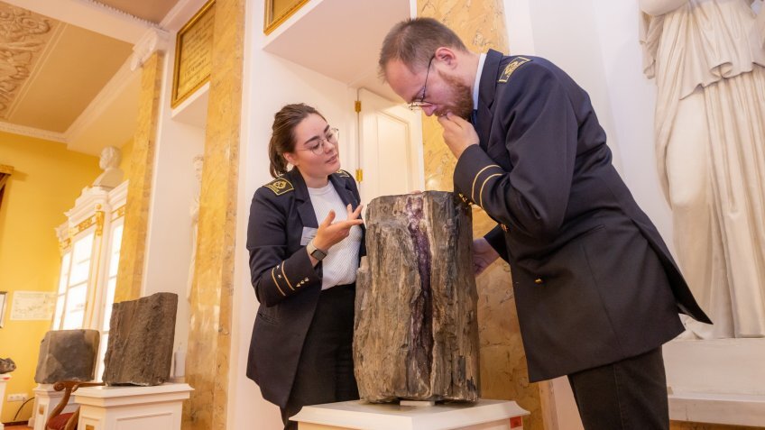 © Форпост Северо-Запад / Горный музей